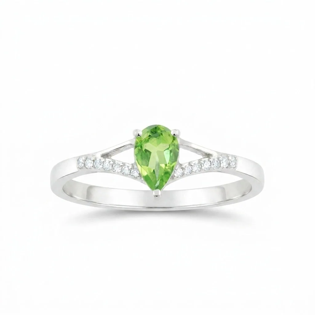 Pear Green Amethyst Classic Ring in 925 Sterling Silver for Anniversary