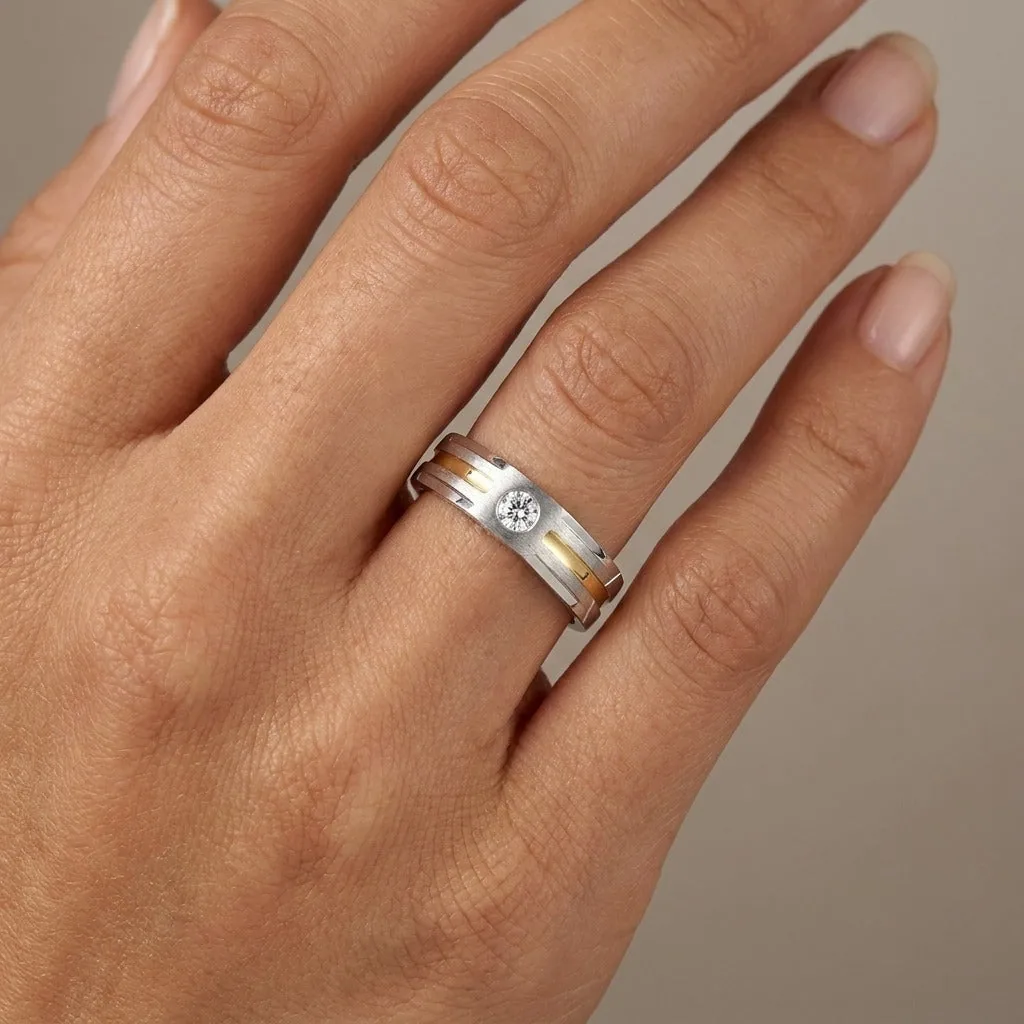 Attractive Men’s Diamond Finger Ring - view 2