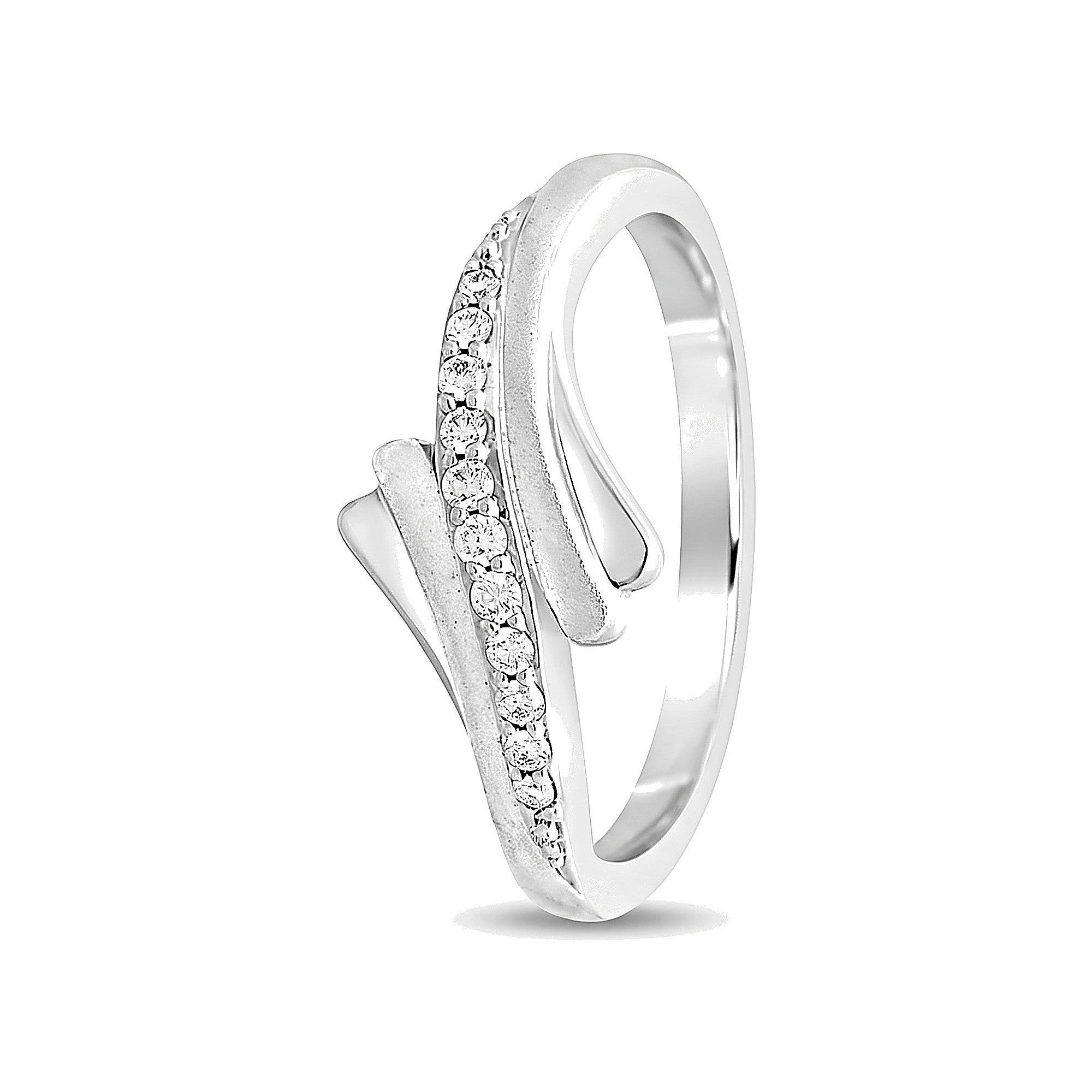 Alluring Diamond Platinum Finger Ring