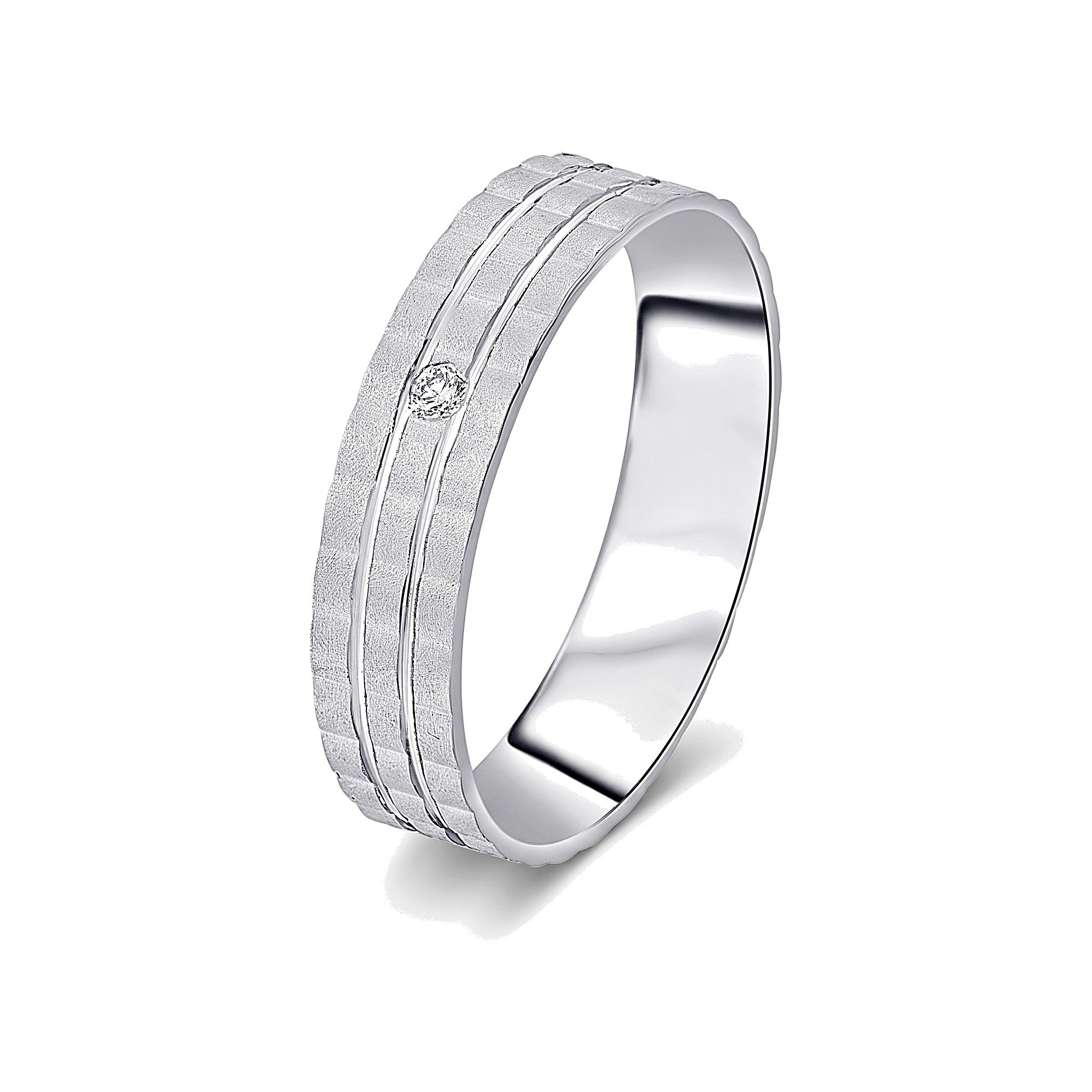 Glamorous Platinum and Diamond Finger Band for Men