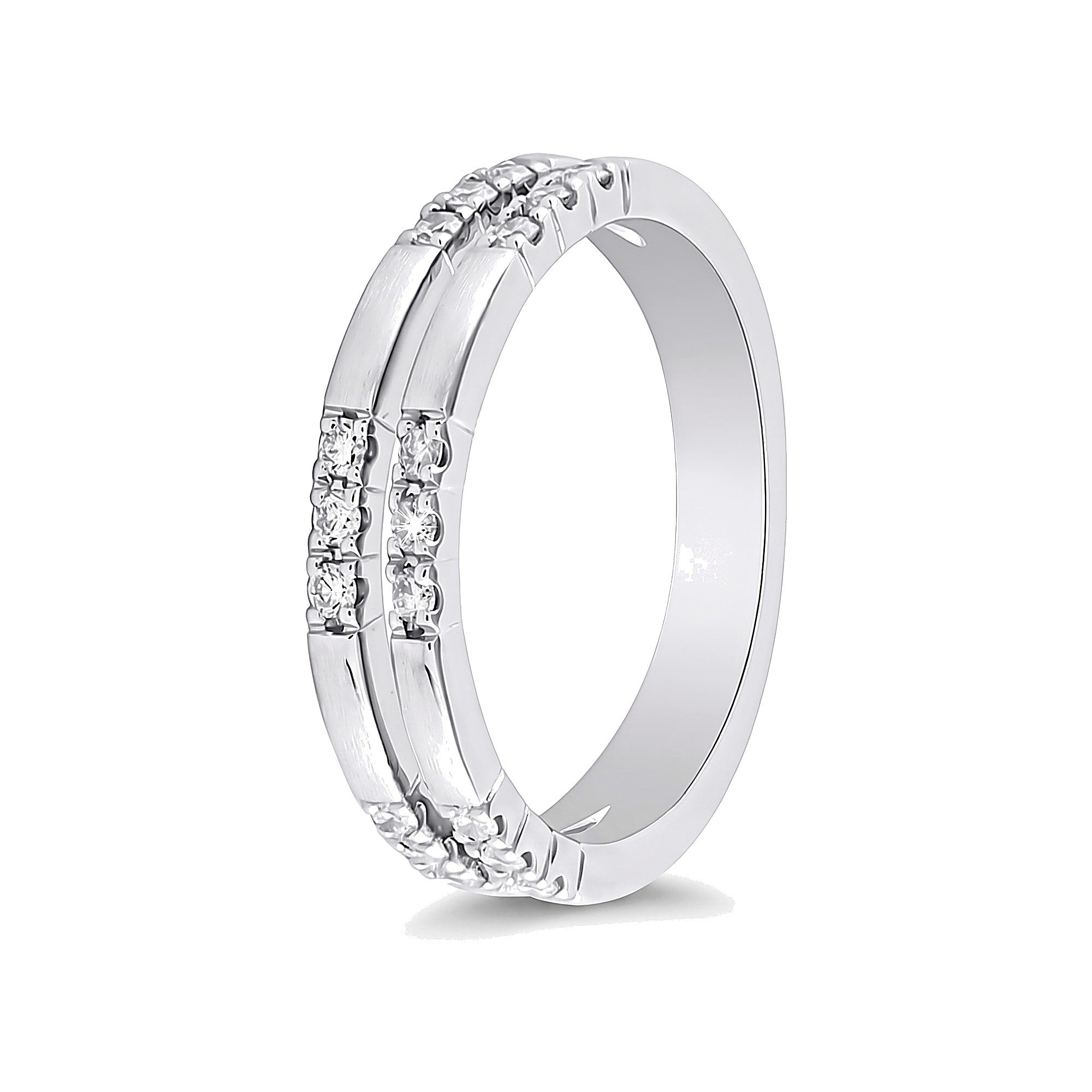 Classic Diamond Platinum Ring