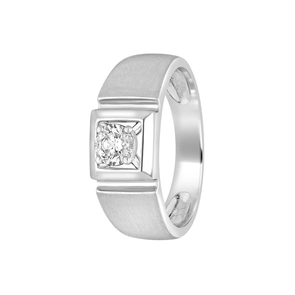 Luxurious Men’s Solitaire Finger Ring